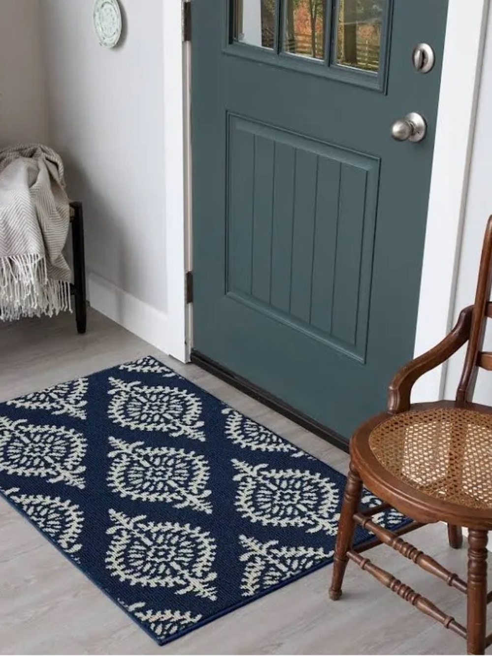 Threshold 2'6"x4' Washable Paisley Tufted Accent Rug •Indigo•